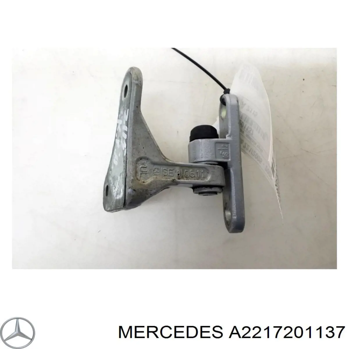 Купити A2217201137 Mercedes Петля водійських дверей