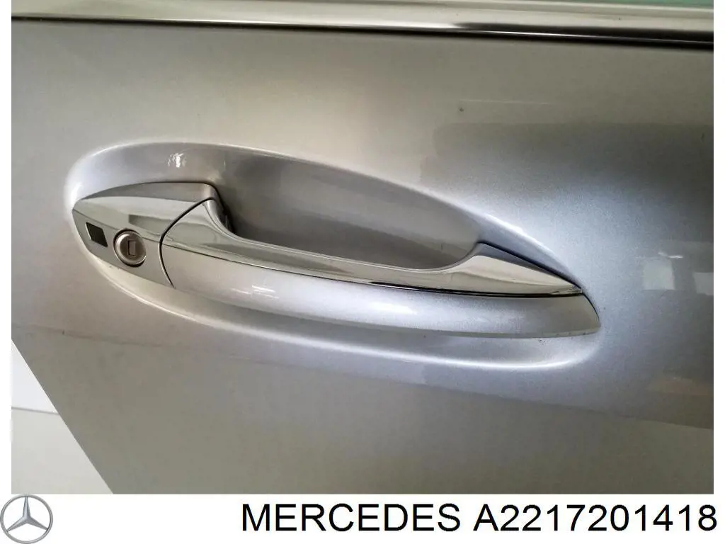 Скло передньої правої двері Mercedes A2217201418 ціна, від 31.74 USD