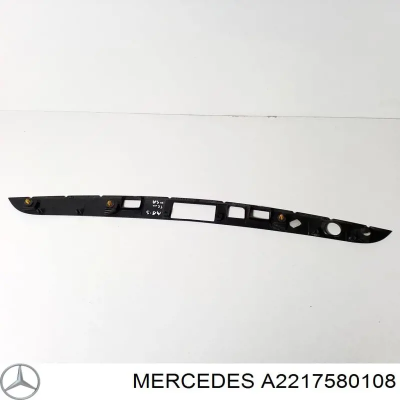  2217580108 Mercedes