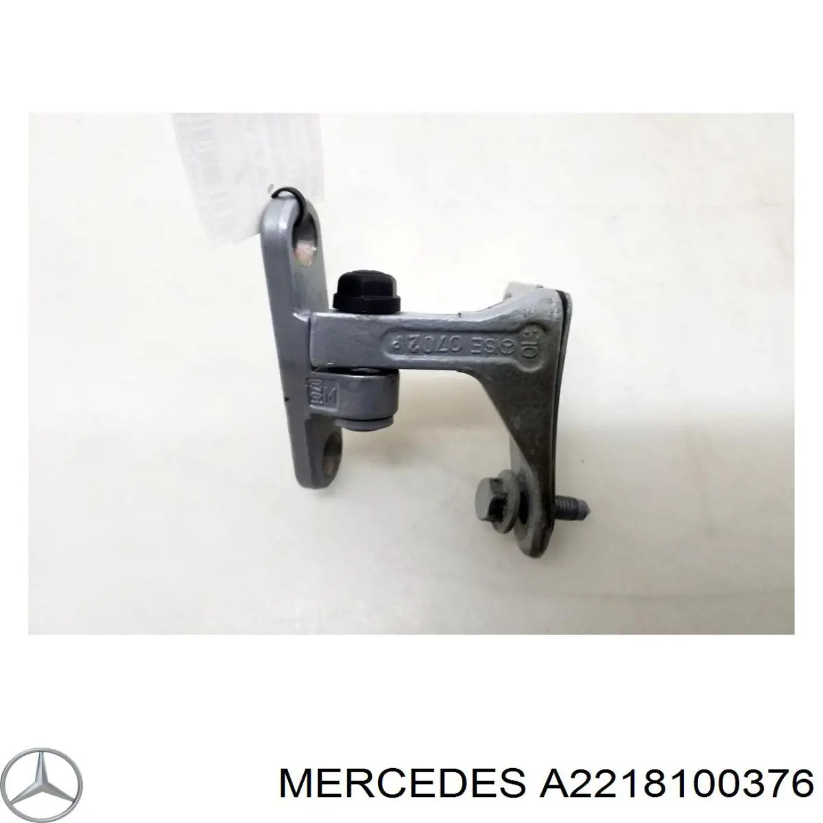  Mercedes A2218100376 ціна, від 134.58 USD