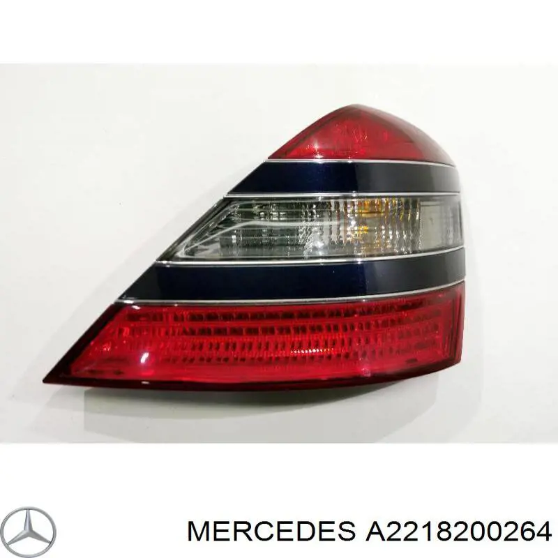 Задня права фара A2218200264 Mercedes