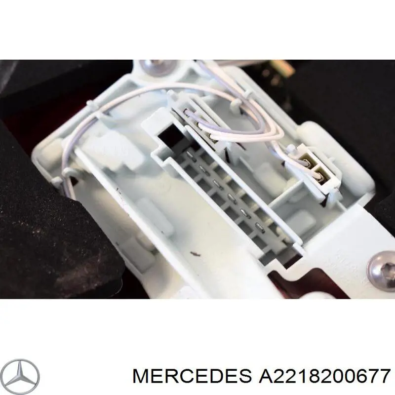 A2218200677 Mercedes Плата заднього ліхтаря, контактна