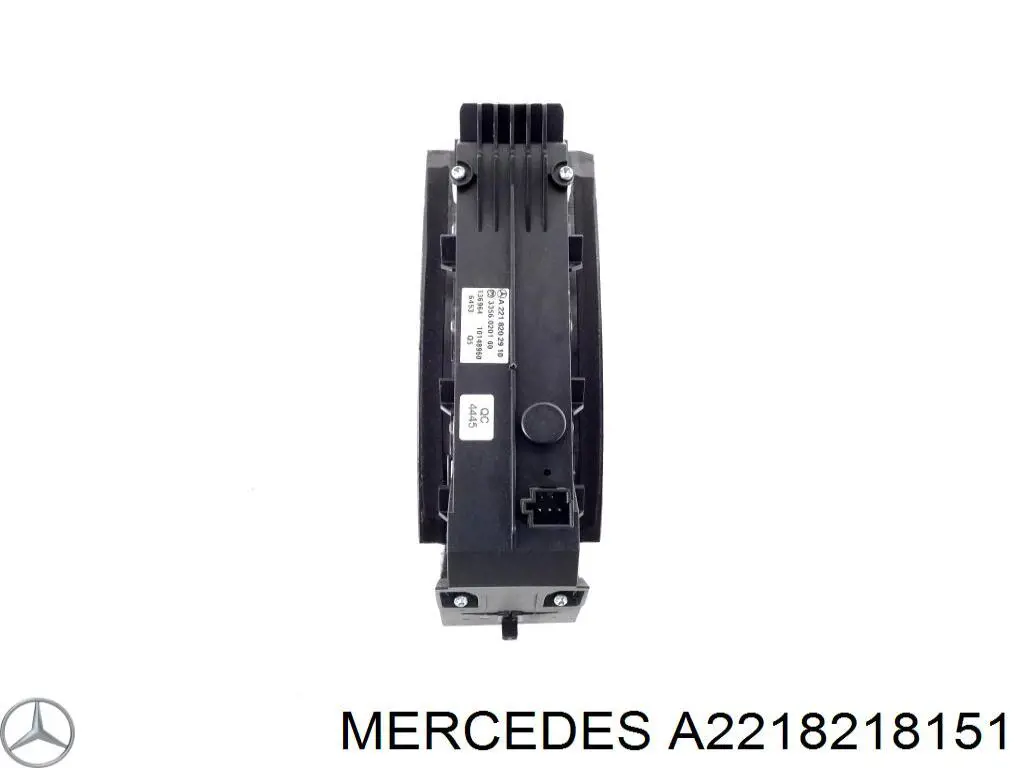 Блок кнопок центральної консолі Mercedes A2218218151 ціна, від 18.83 USD