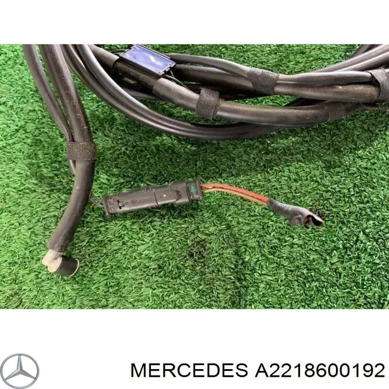 Шланг омивача лобового скла Mercedes A2218600192 ціна, від 147.17 USD