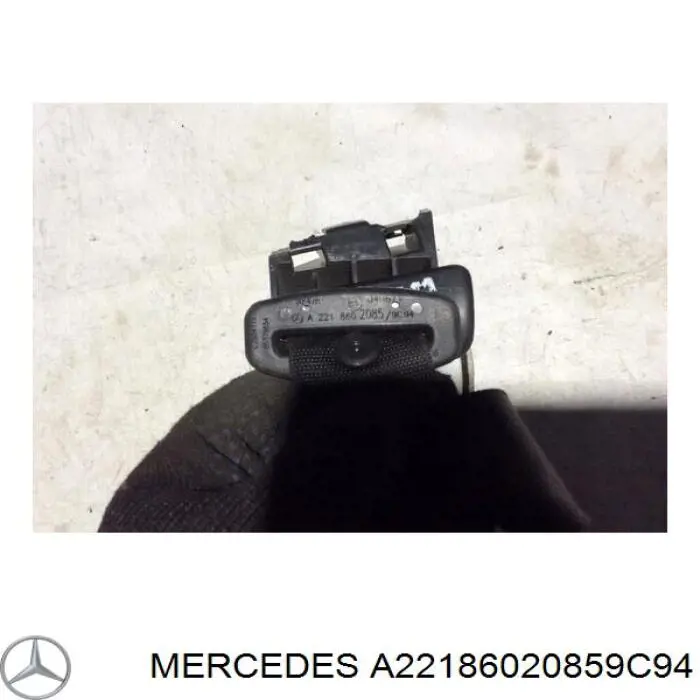A2218602085 Mercedes Пасок безпеки задній центральний