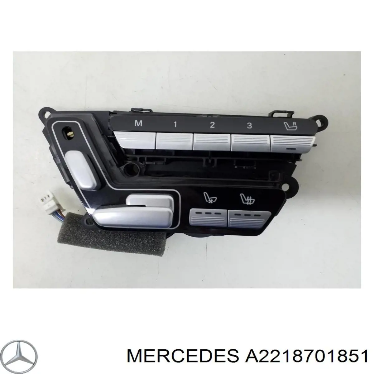 Купити A2218701851 Mercedes 