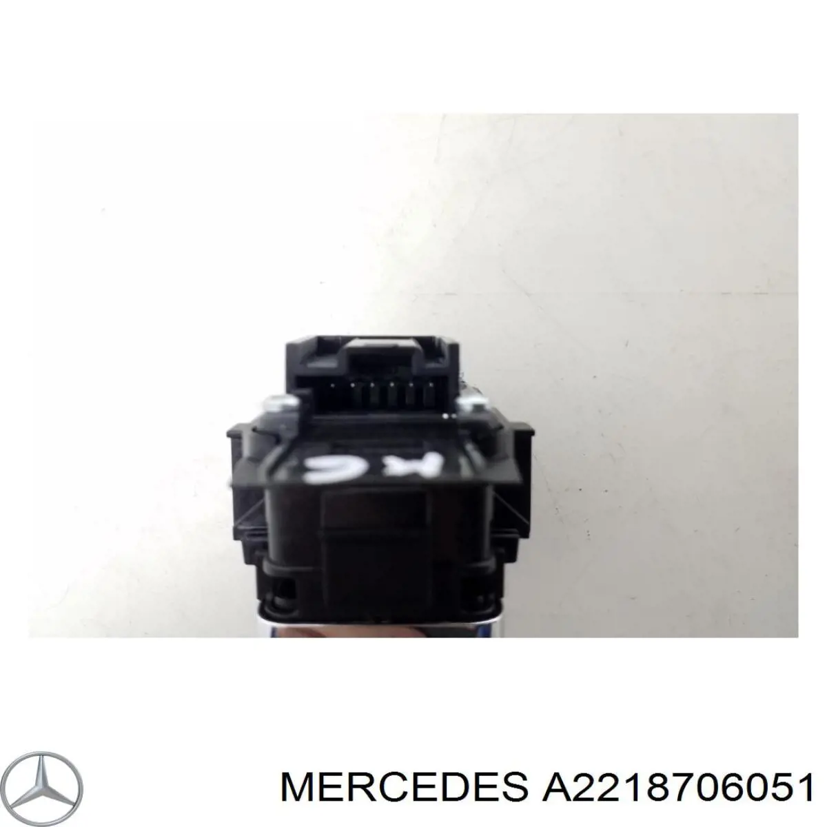 A2218706051 Mercedes 