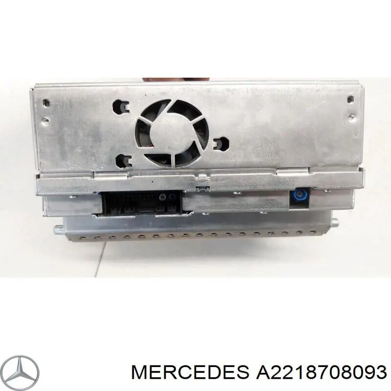 Купити A2218708093 Mercedes Магнітола