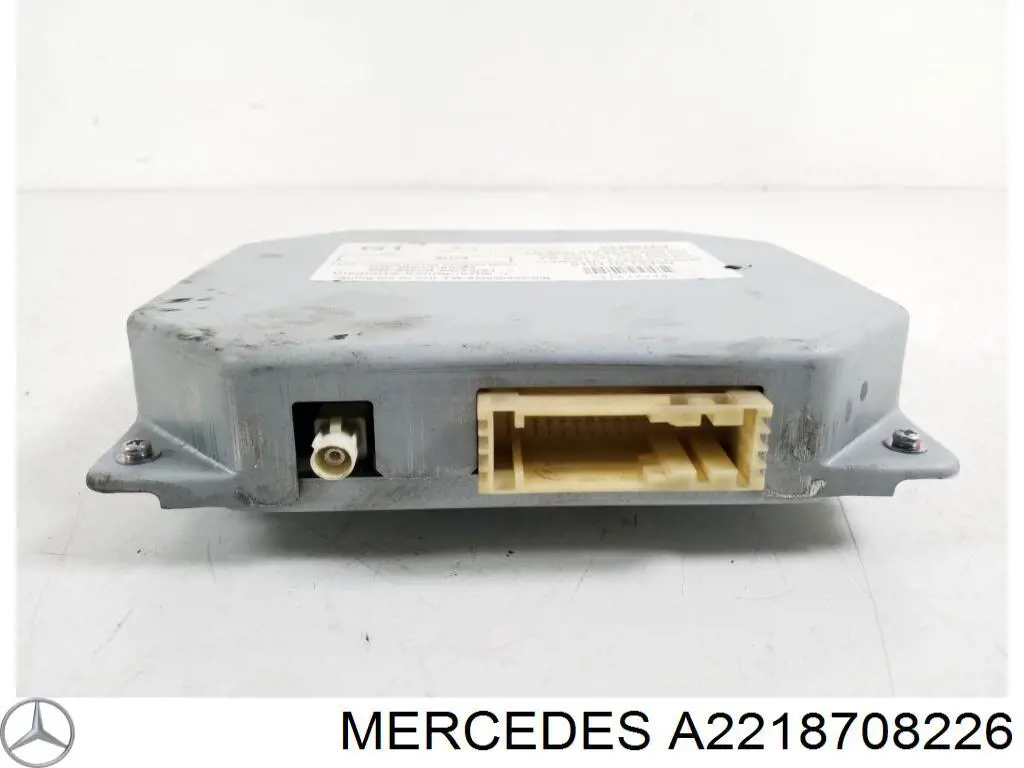 A2218708226 Mercedes 