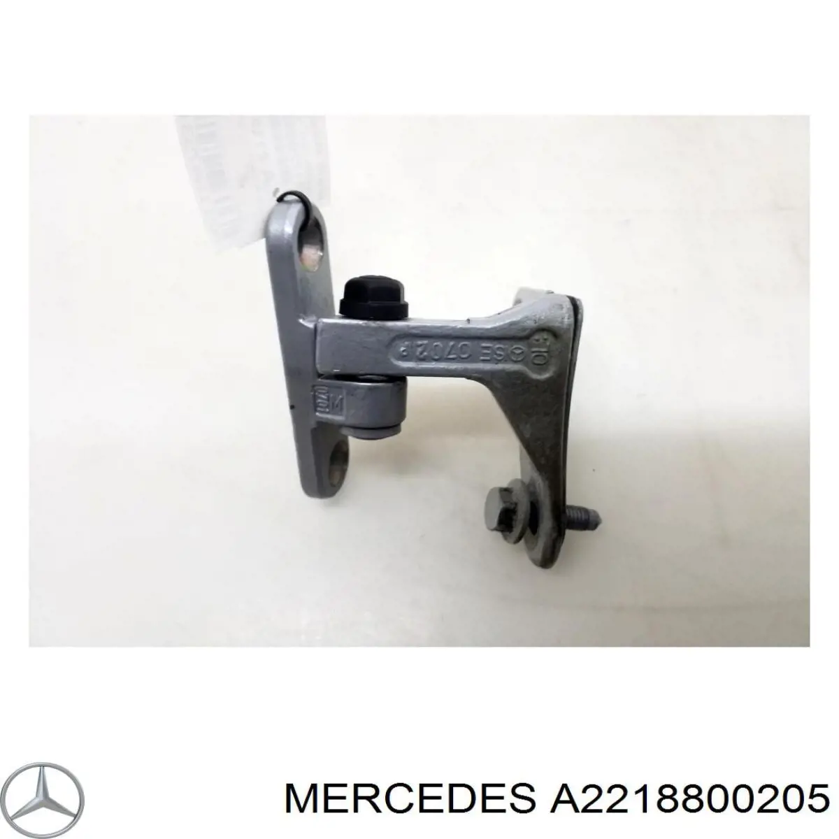 Купити A2218800205 Mercedes Пластик двірників