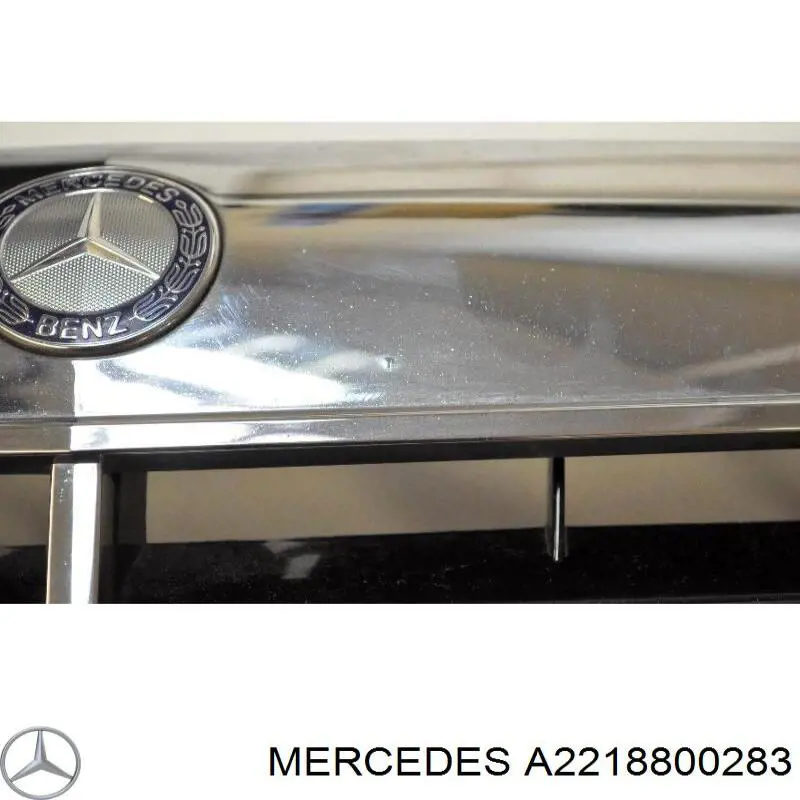 22188002839040 Mercedes решітка радіатора