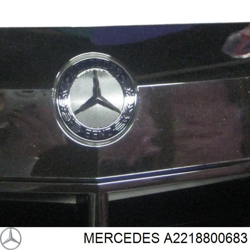 22188006839040 Mercedes решітка радіатора