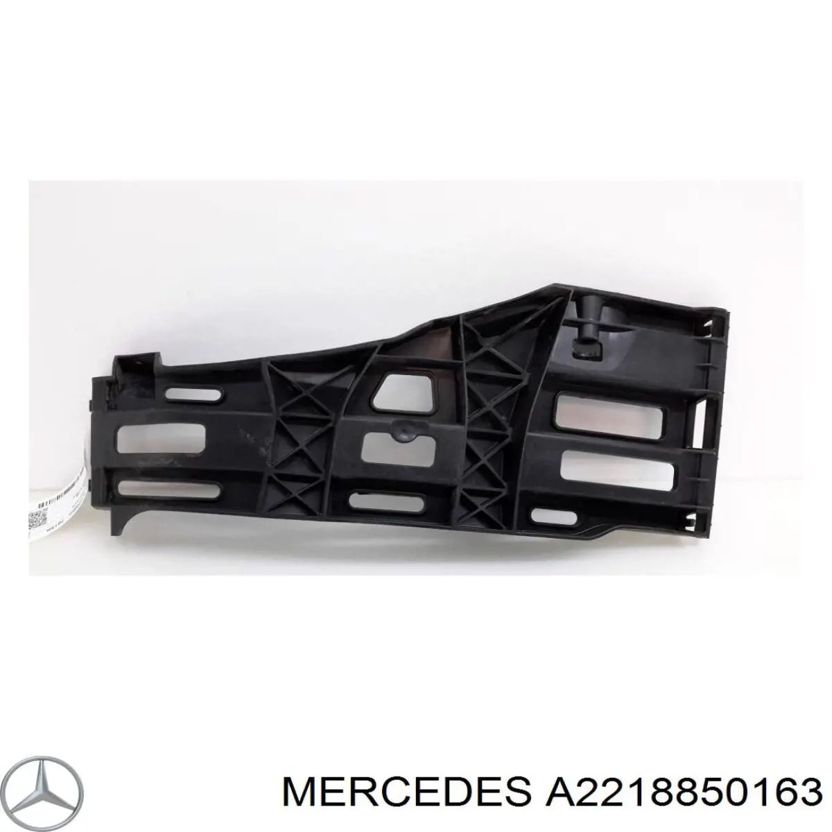 Купити A2218850163 Mercedes Направляюча заднього бампера, ліва