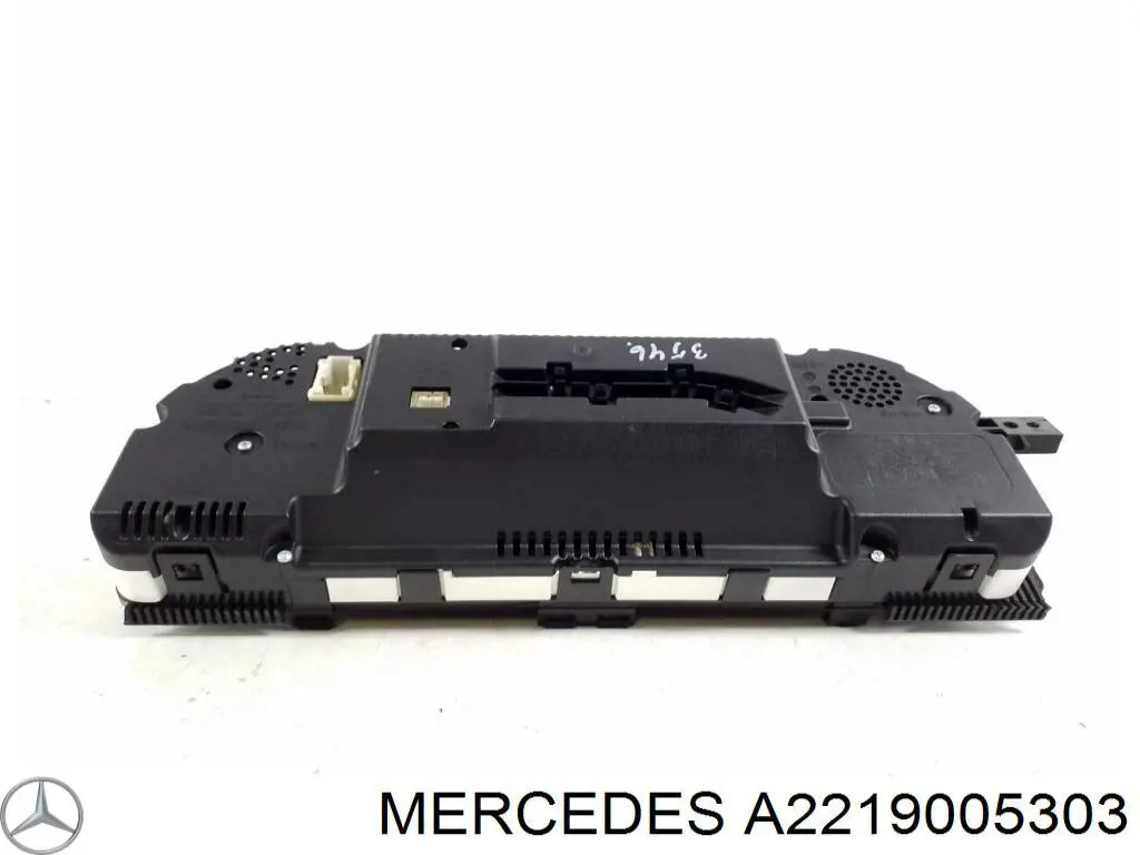 Прилади управління Mercedes A2219005303 ціна, від 107.69 USD