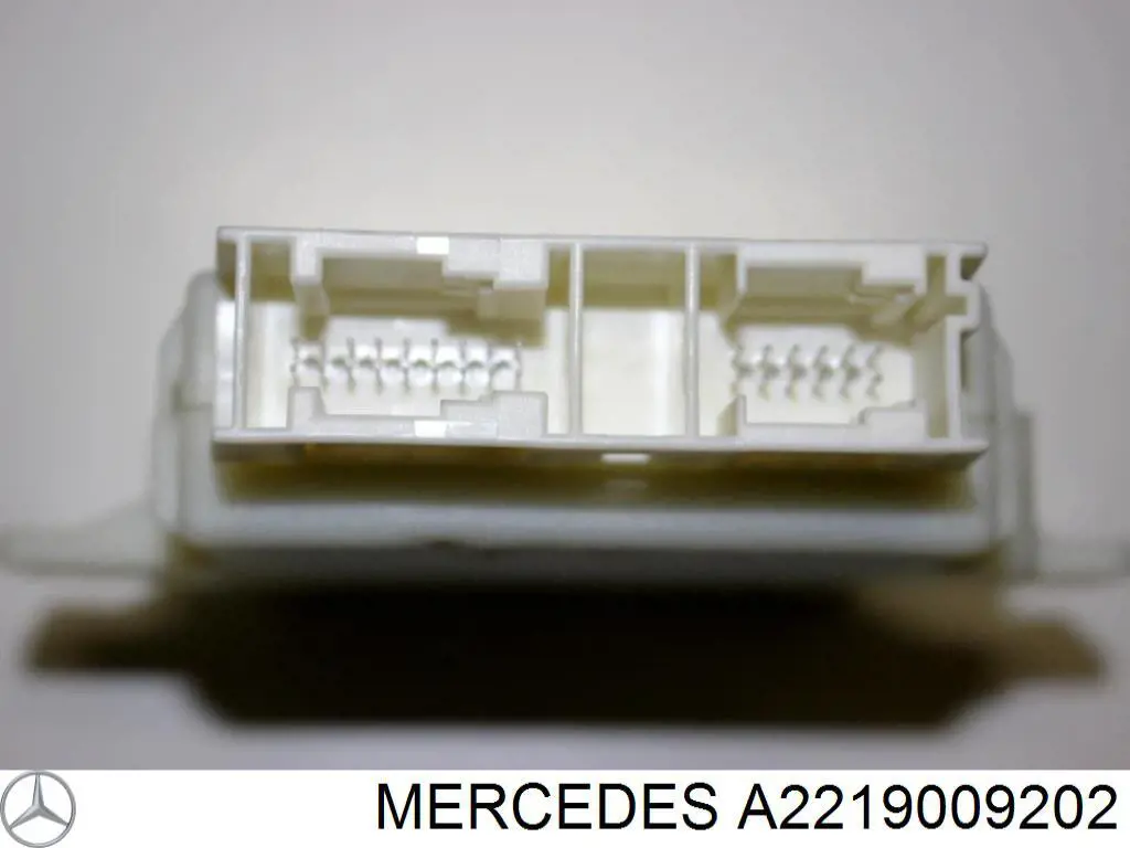  Mercedes A2219009202 ціна, від 49.41 USD