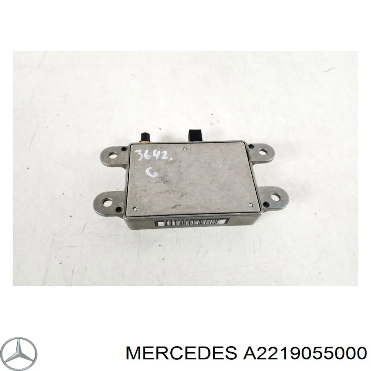 Купити A2219055000 Mercedes Підсилювач сигналу антени