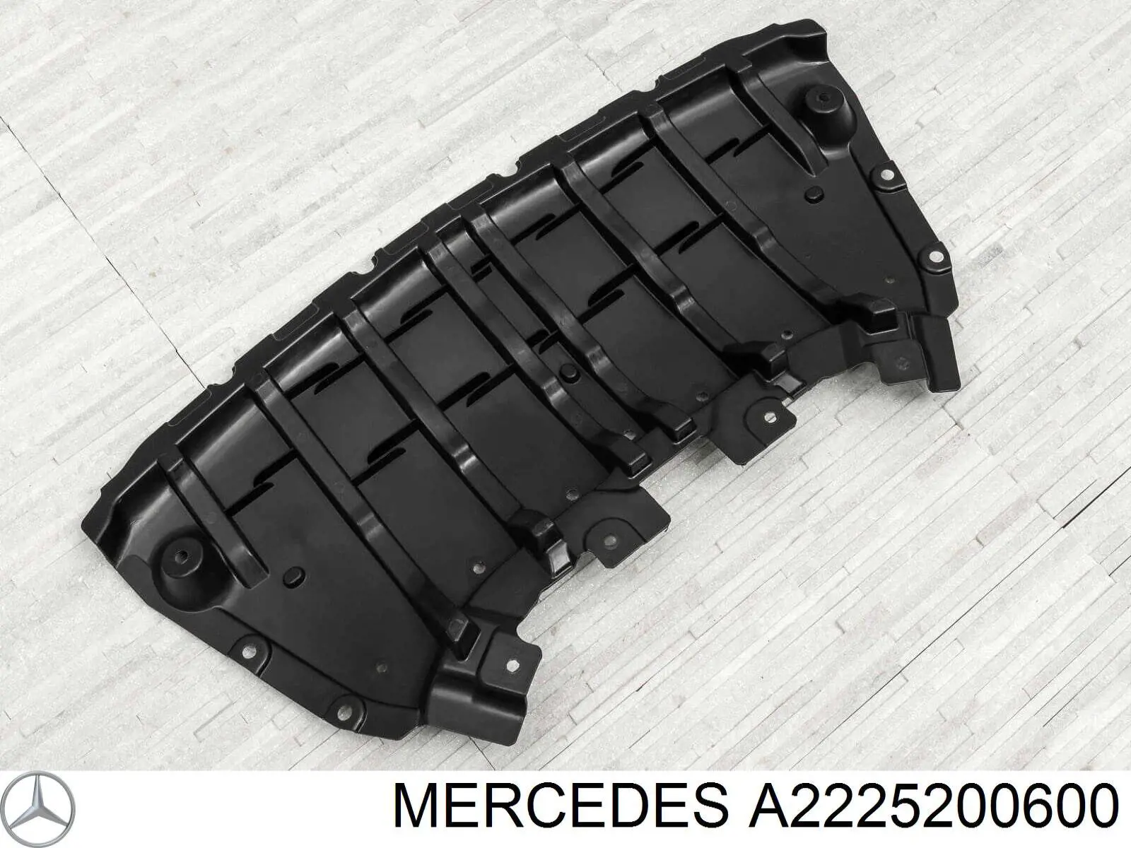 Кенгурятник Mercedes A2225200600 ціна, від 45.50 USD