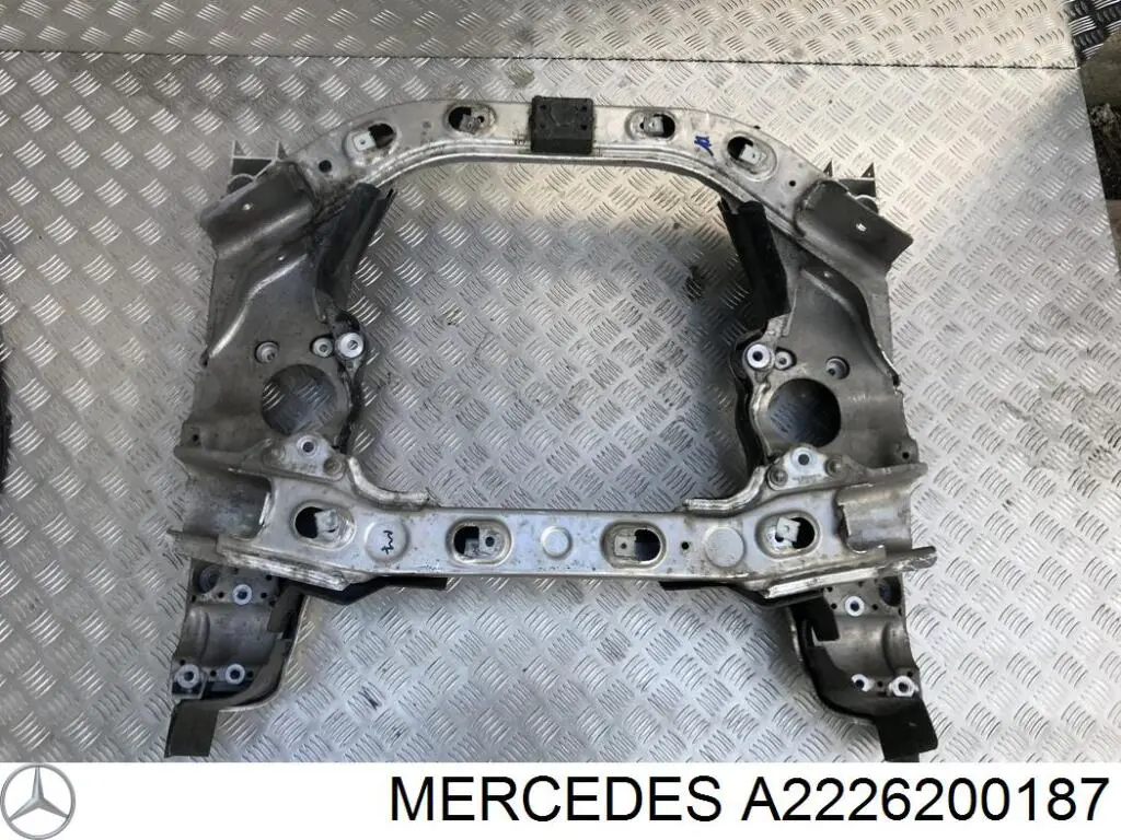 Купити A2226200187 Mercedes Підрамник передній