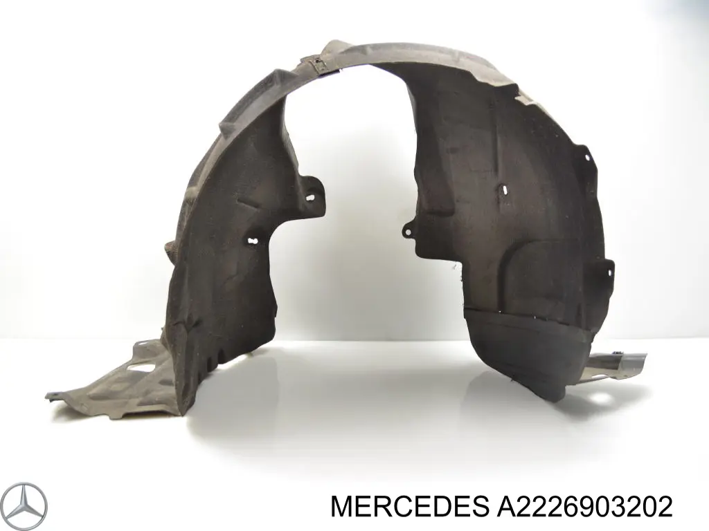 A2226903202 Mercedes Підкрилок переднього крила, правий