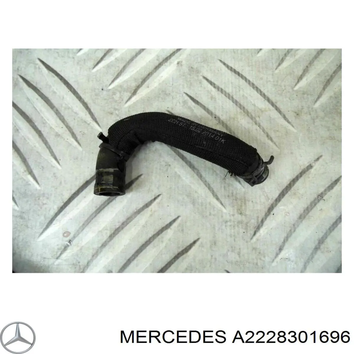 A2228301696 Mercedes 