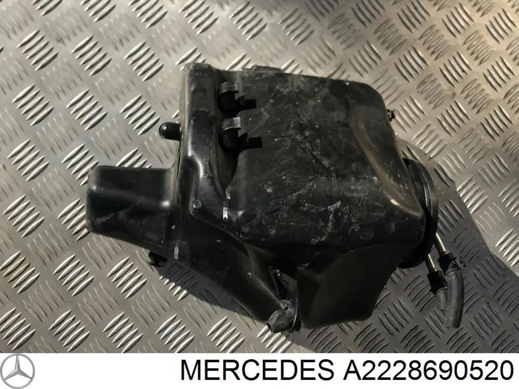 A2228690520 Mercedes Бачок склоомивача