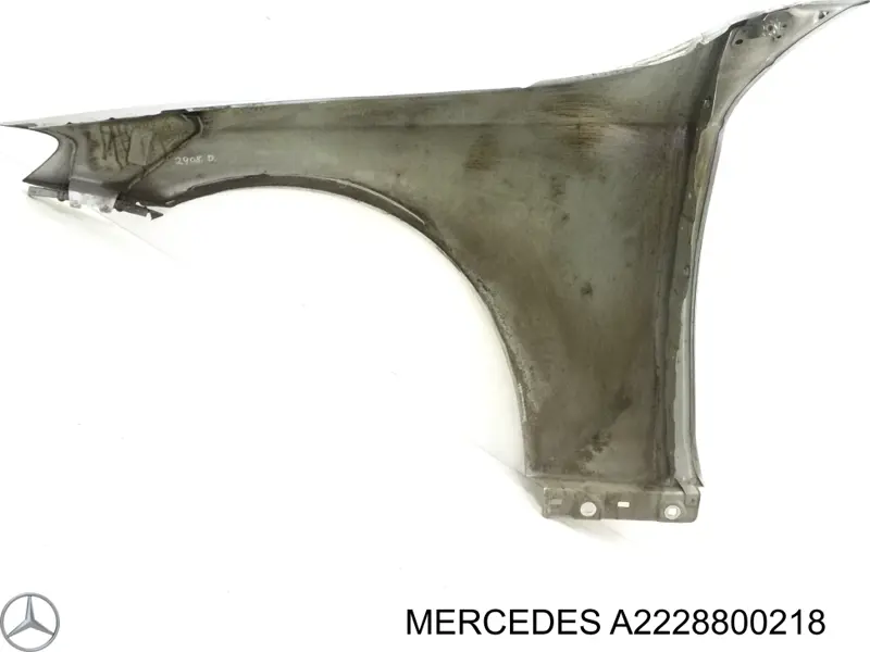 A2228800218 Mercedes Крило переднє праве