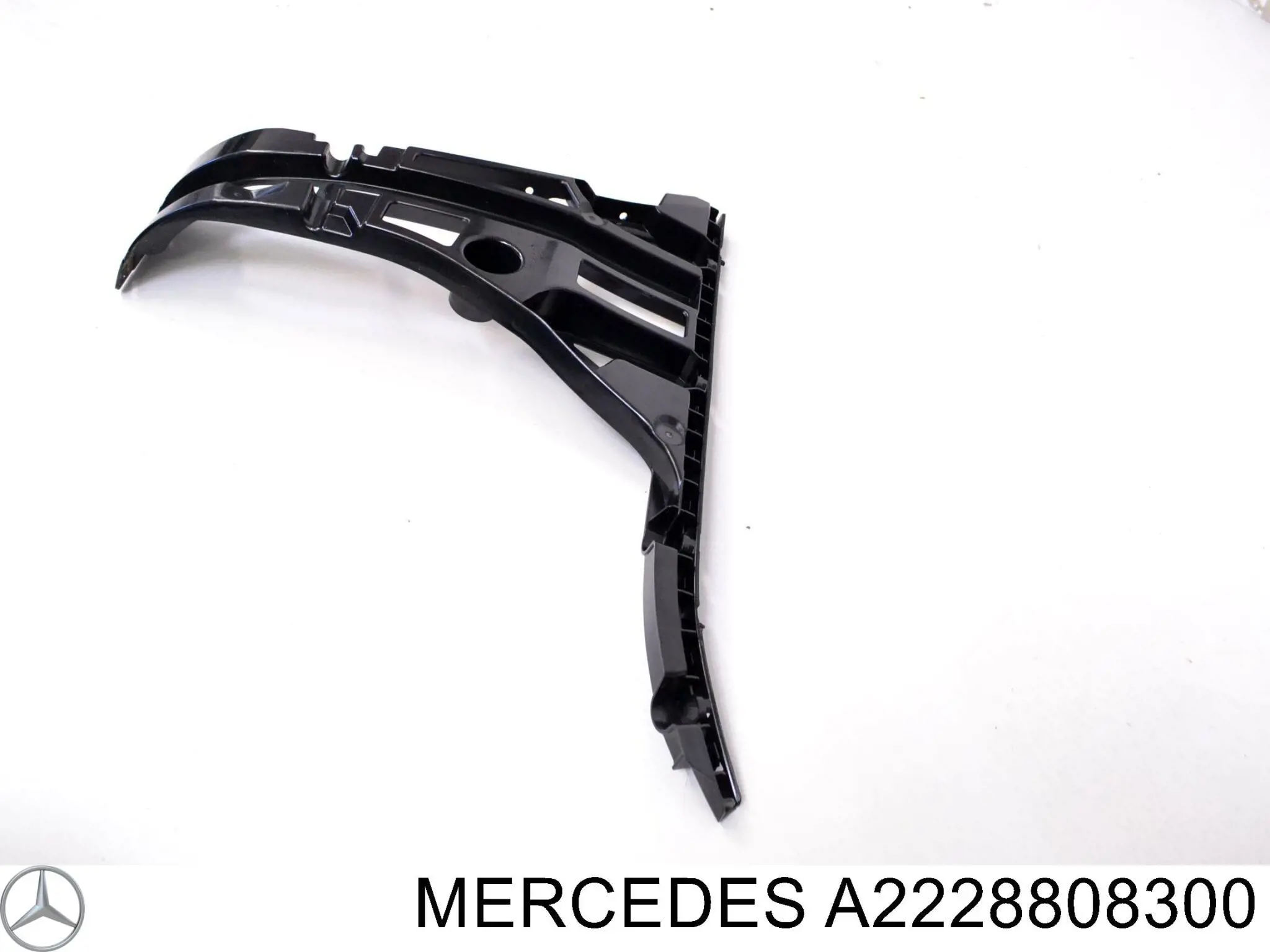 Кронштейн бампера заднього, лівий Mercedes A2228808300 ціна, від 15.19 USD