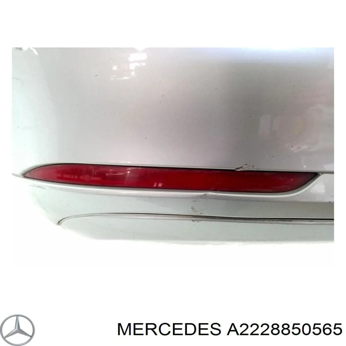 Кронштейн бампера заднього, центральний Mercedes A2228850565 ціна, від 44.34 USD