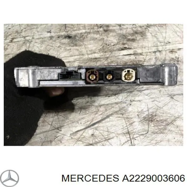 Купити A2229003606 Mercedes 