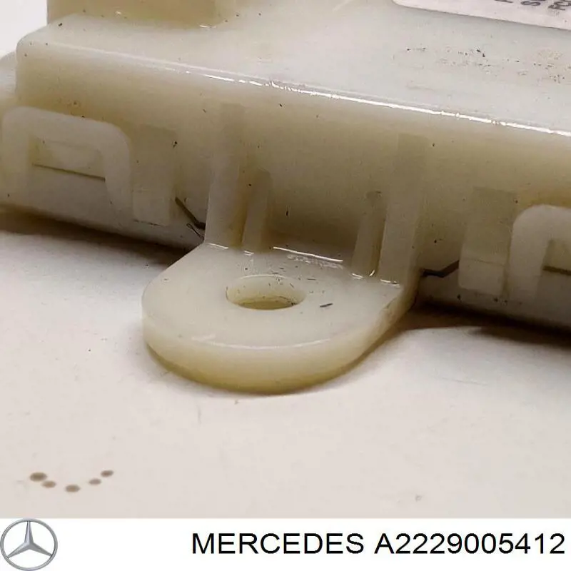  Mercedes A222900421380 ціна, від 31.74 USD