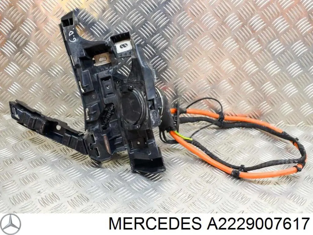 Купити A2229007617 Mercedes 