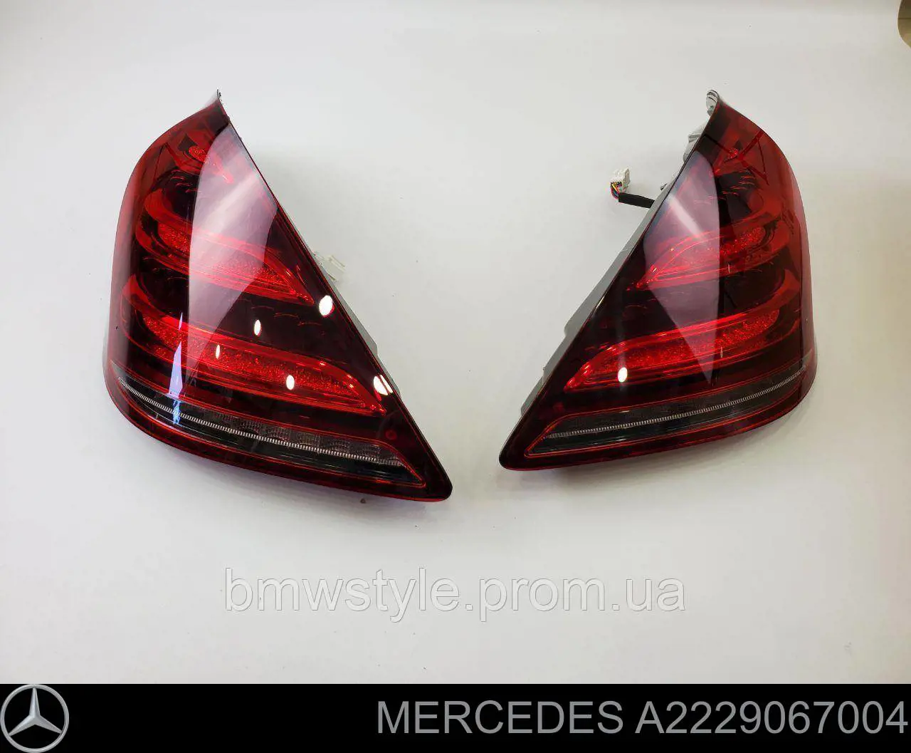A2229067004 Mercedes Ліхтар задній правий