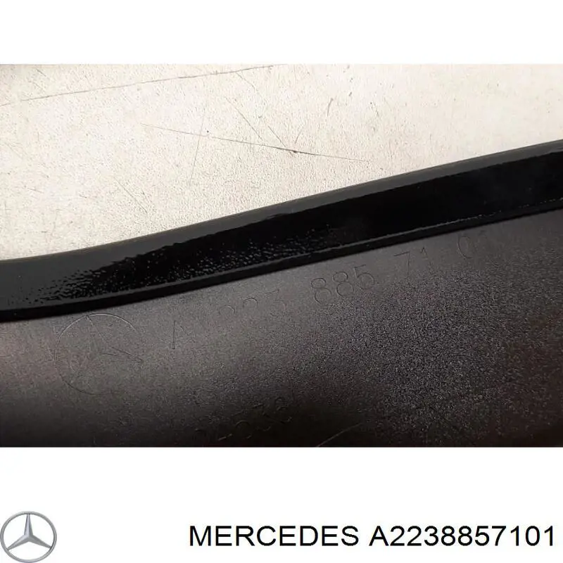 Спойлер заднього бампера A2238857101 Mercedes