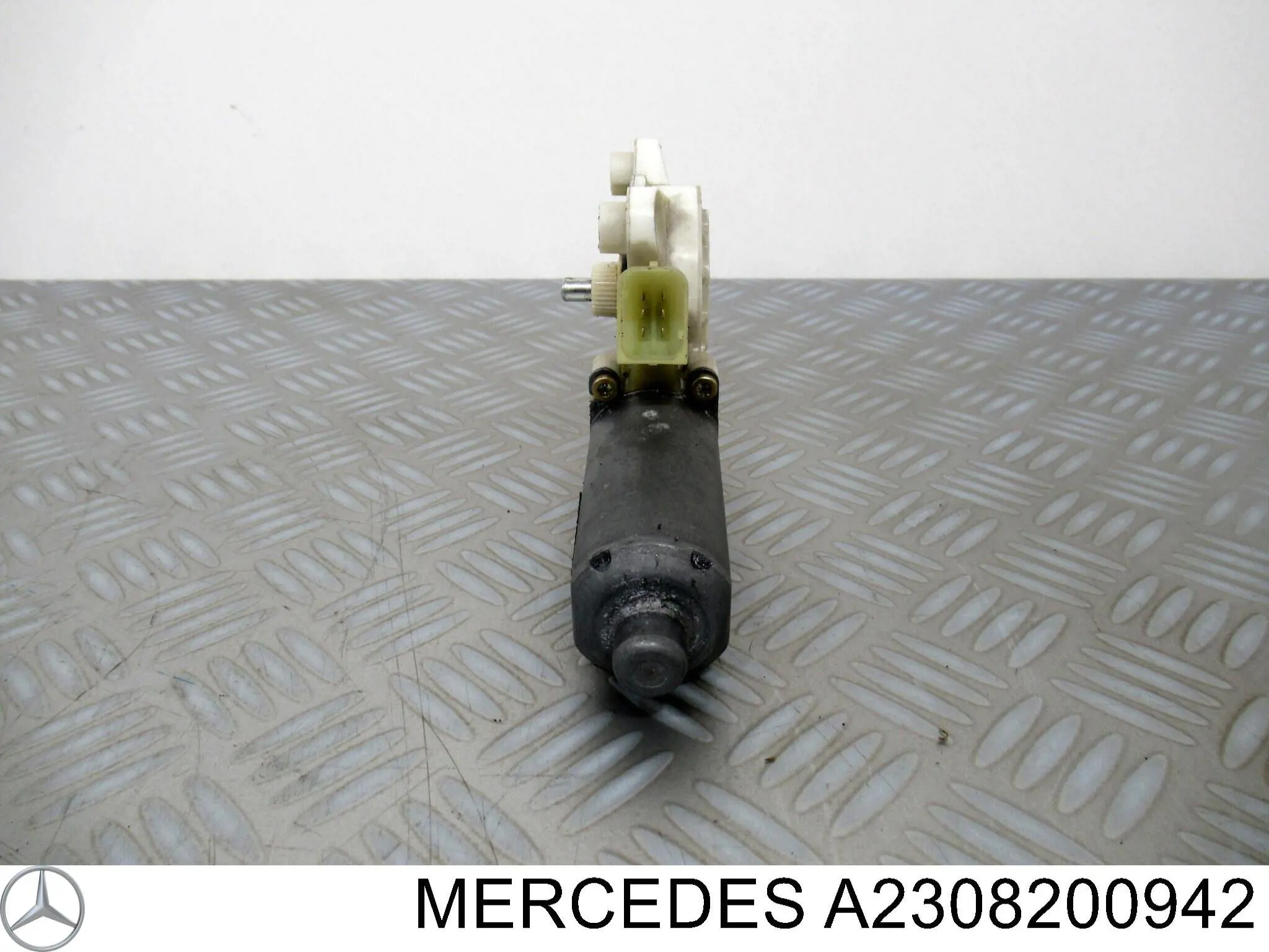 A2308200942 Mercedes Мотор склопідйомника водійських дверей