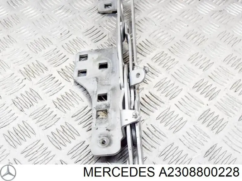 Завіса капота права Mercedes A2308800228 ціна, від 22.86 USD