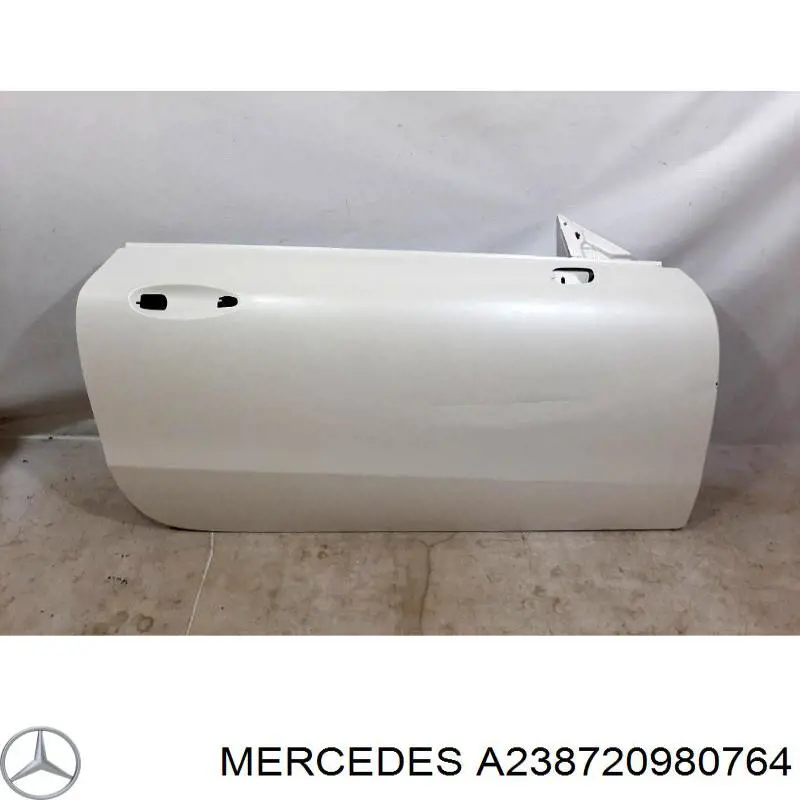 Двері передні, праві Mercedes A2387209807 ціна, від 481.43 USD
