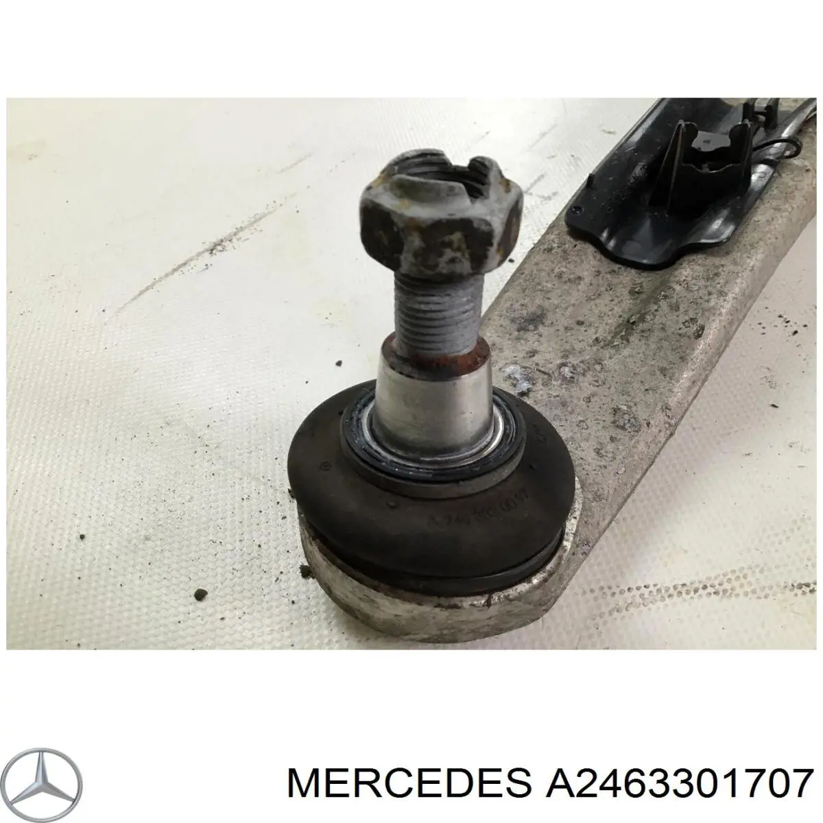 Важіль передньої підвіски нижній, лівий A2463301707 Mercedes
