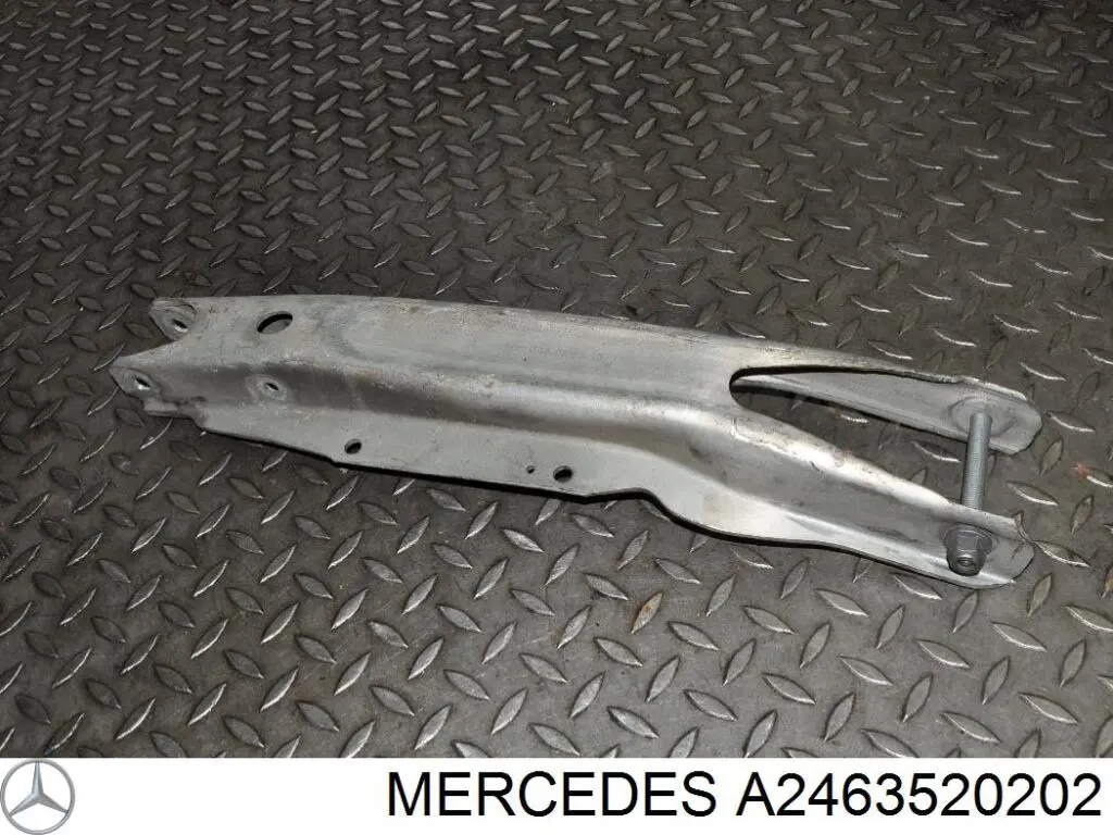 Важіль задньої підвіски нижній, лівий/правий Mercedes A2463520202 ціна, від 31.67 USD