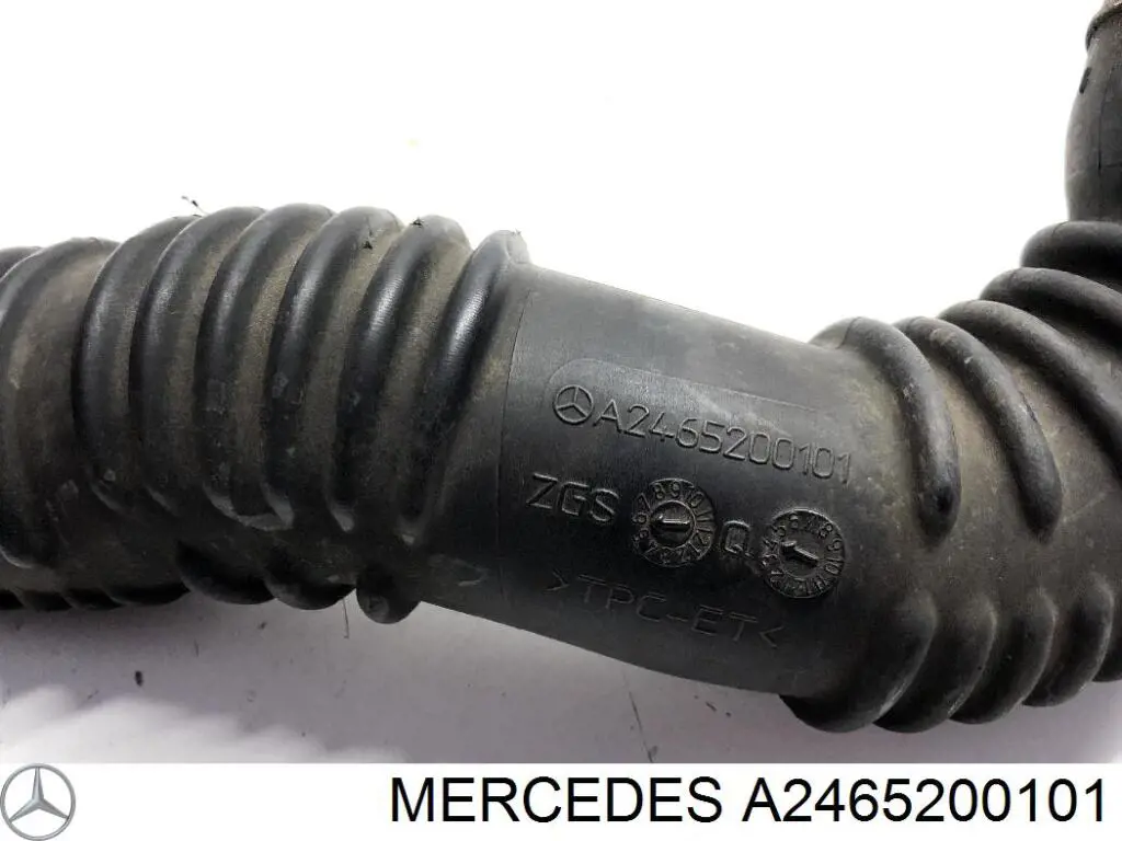 Шланг/патрубок интеркуллера A2465200101 Mercedes
