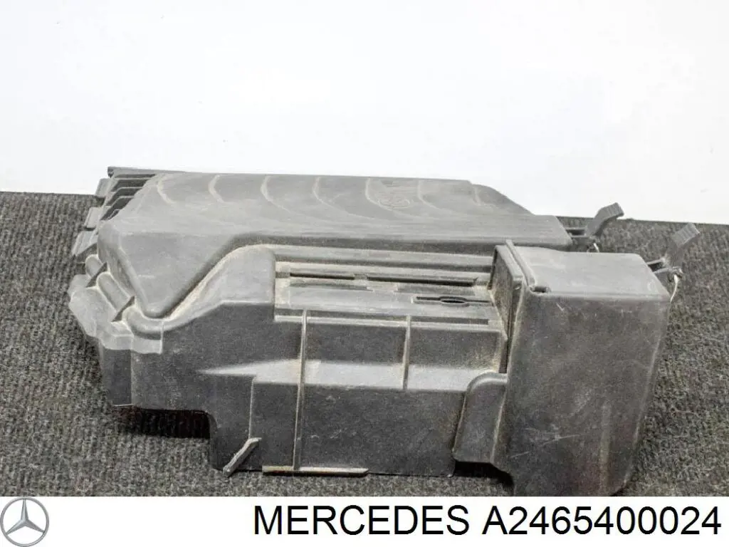 Корпус блока запобіжників на Mercedes CLS-Class (C257)