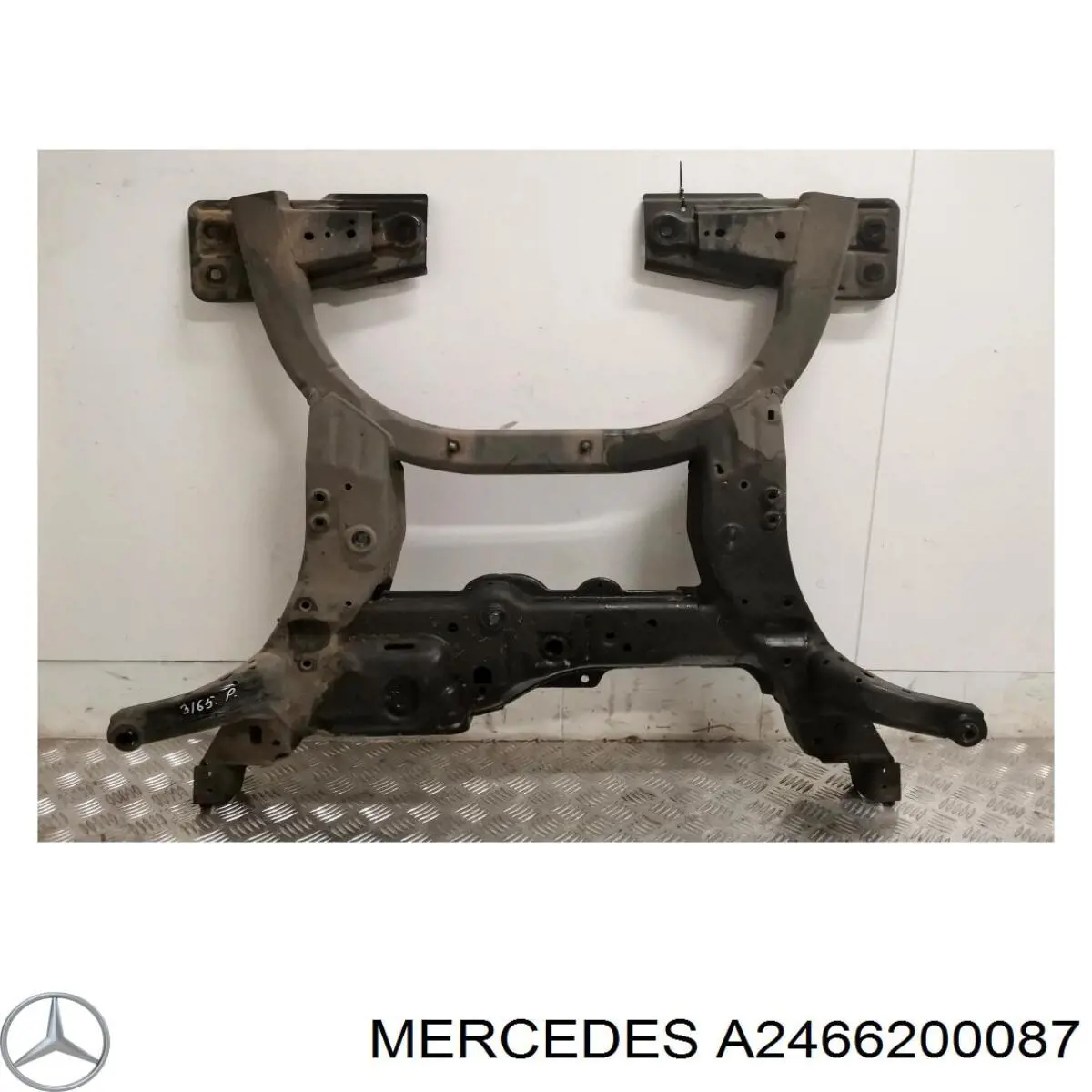 Підрамник передньої підвіски Mercedes A2466200087 ціна, від 253.37 USD