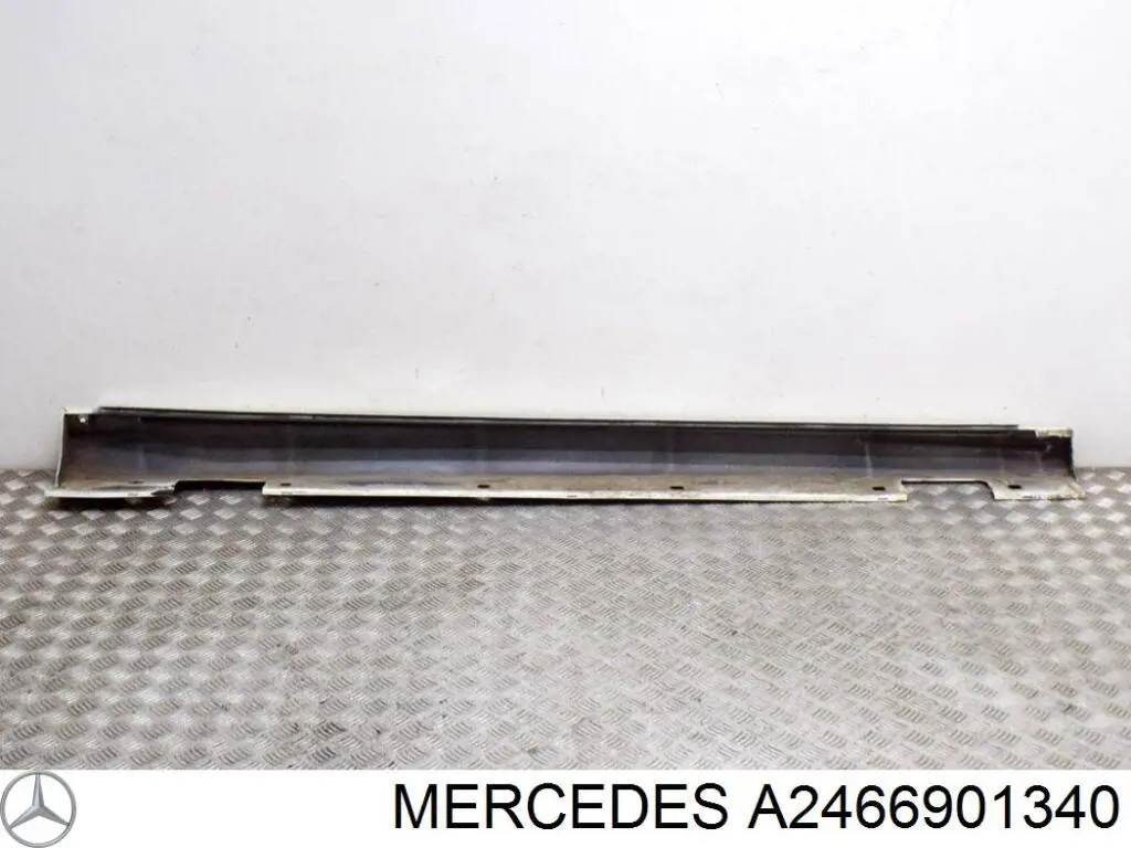 Купити A2466901340 Mercedes 