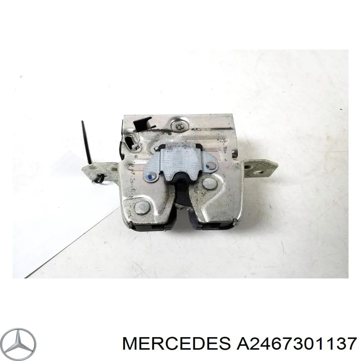 Петля задніх дверей, лівих Mercedes A2467301137