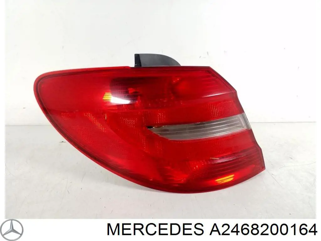 A2468200164 Mercedes Задня ліва фара