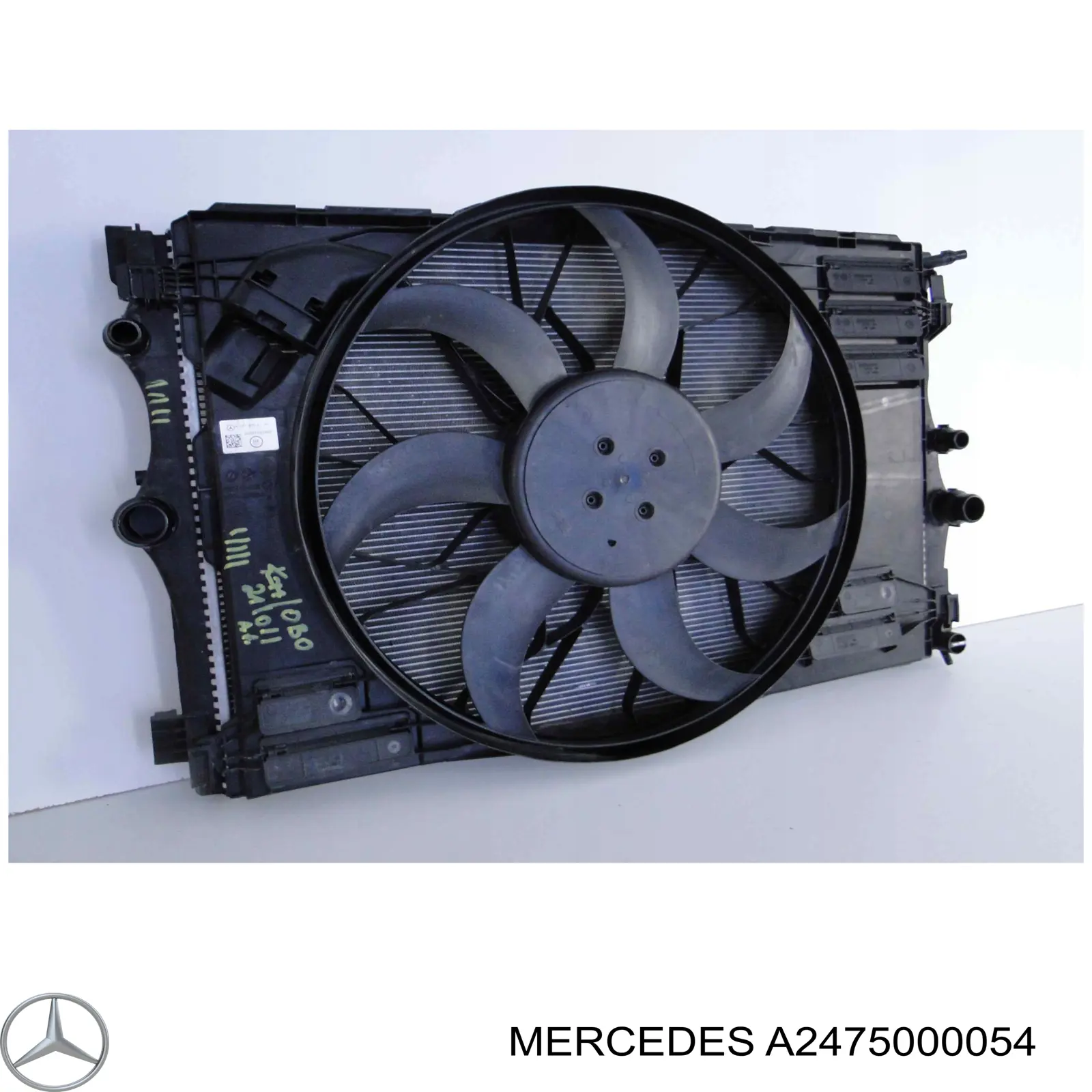 Радіатор кондиціонера на Mercedes CLA-Class (C118)