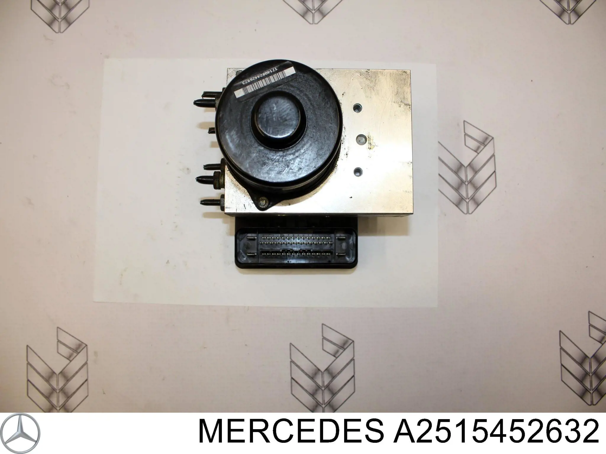  Mercedes A2515452632 ціна, від 124.16 USD
