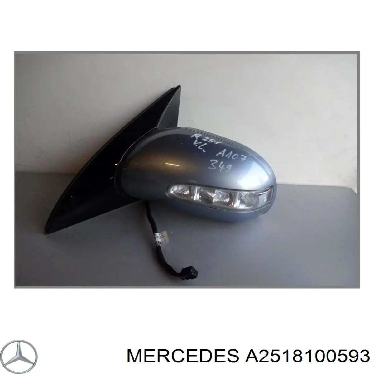 Ліве бічне дзеркало Mercedes A2518100593 ціна, від 126.69 USD
