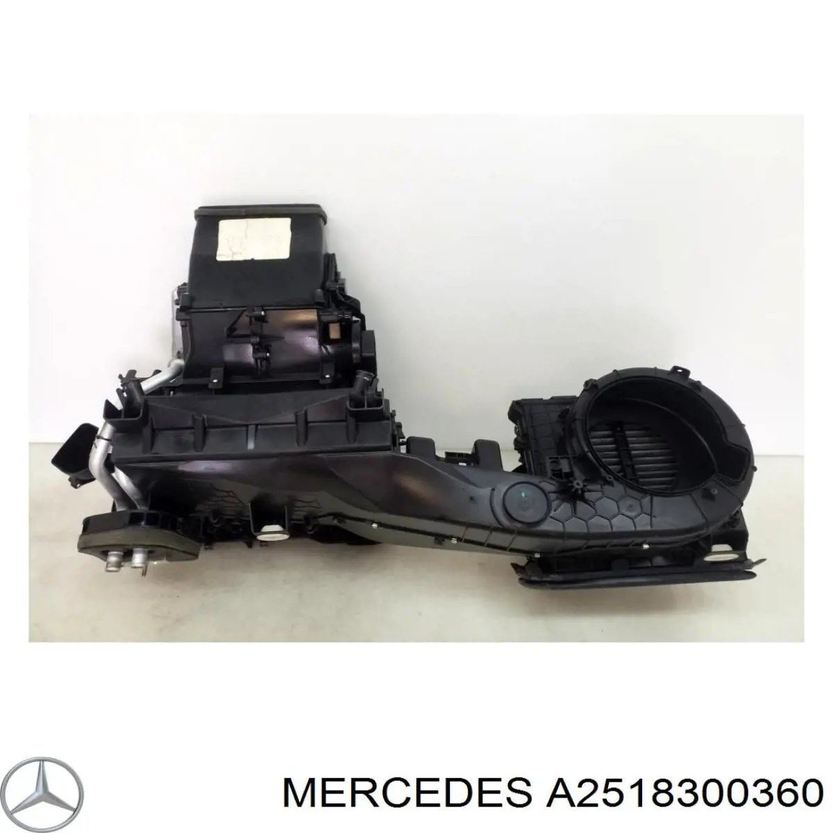 Корпус печі в зборі Mercedes A2518300360 ціна, від 38.01 USD