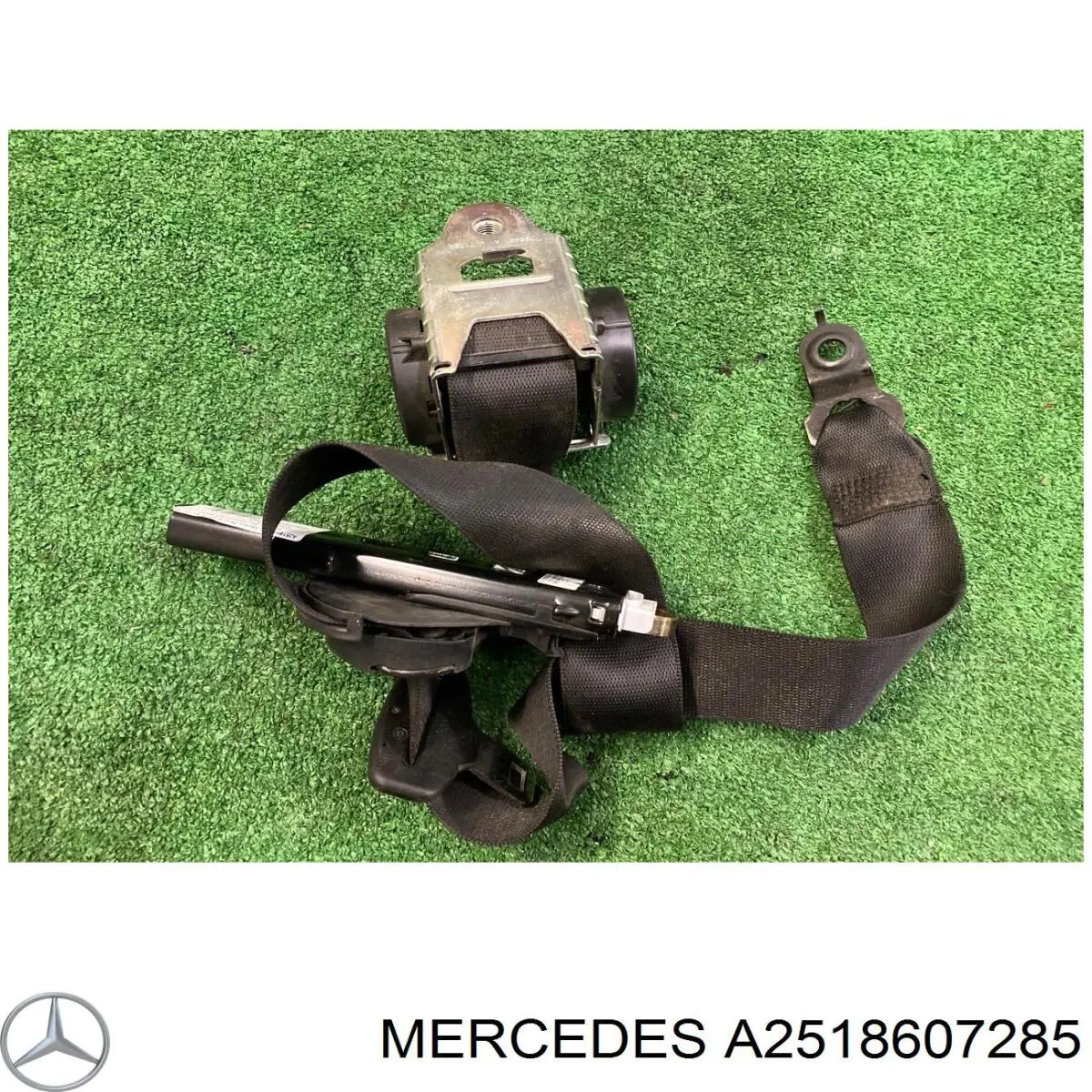 Пасок безпеки передній правий Mercedes A2518607285 ціна, від 44.34 USD