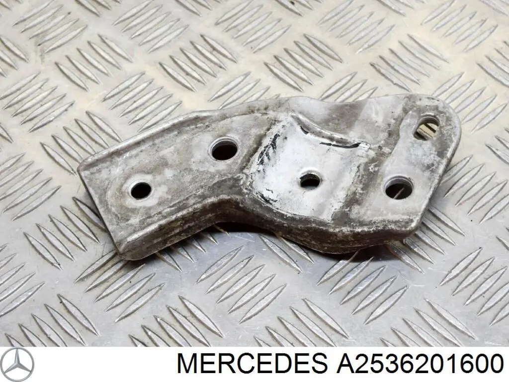 Кронштейн абсорбера переднього бампера Mercedes A2536201600 ціна, від 29.42 USD